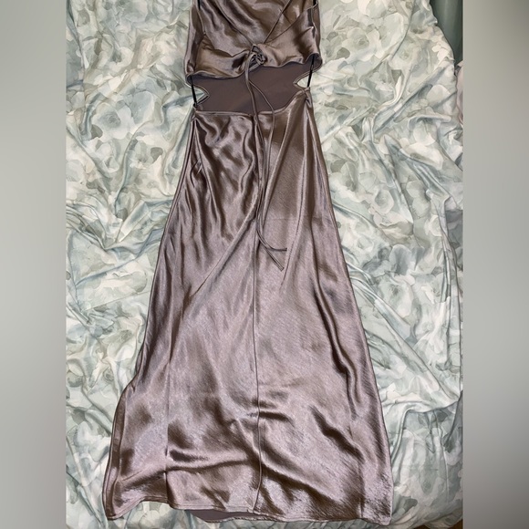 Forever 21 Satin MIDI Dress - Picture 7 of 10